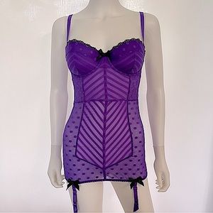 34D VS Victoria’s Secret Sexy little things purple dots garter lingerie slip